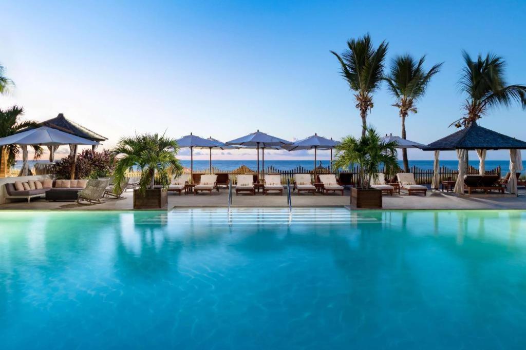 Seven Stars Resort & Spa Грейс-Бэй Экстерьер фото